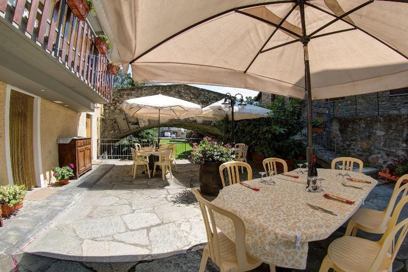 Hotel Cecchin 아오스타 외부 사진
