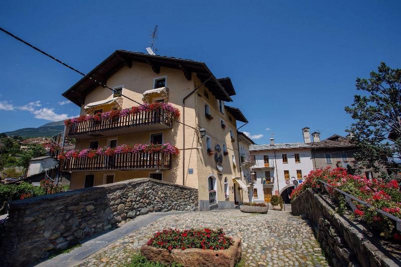 Hotel Cecchin 아오스타 외부 사진