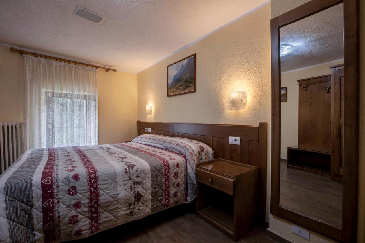 Hotel Cecchin 아오스타 외부 사진
