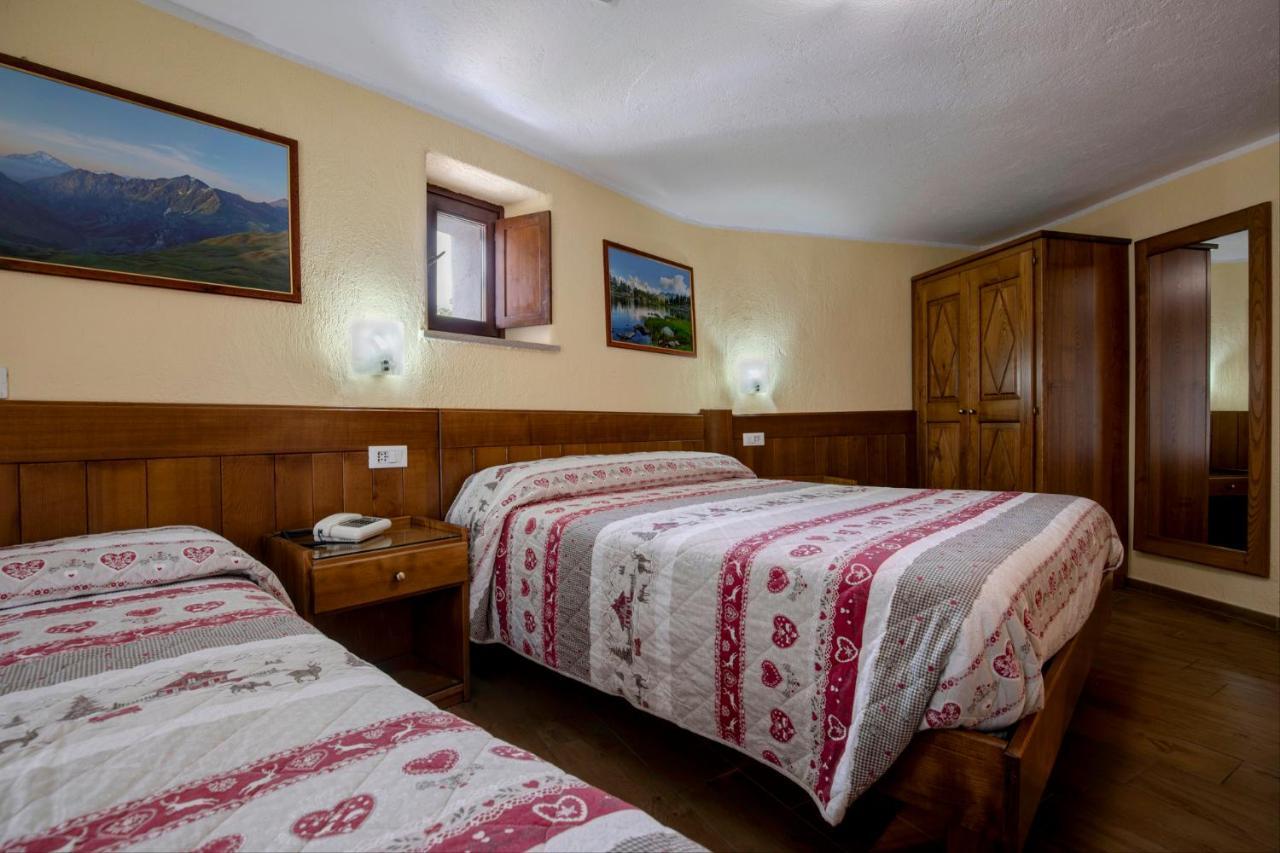 Hotel Cecchin 아오스타 외부 사진