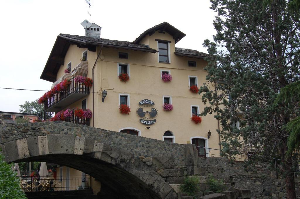 Hotel Cecchin 아오스타 외부 사진