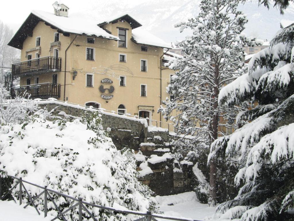 Hotel Cecchin 아오스타 외부 사진