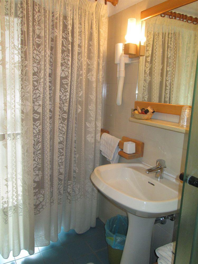 Hotel Cecchin 아오스타 외부 사진