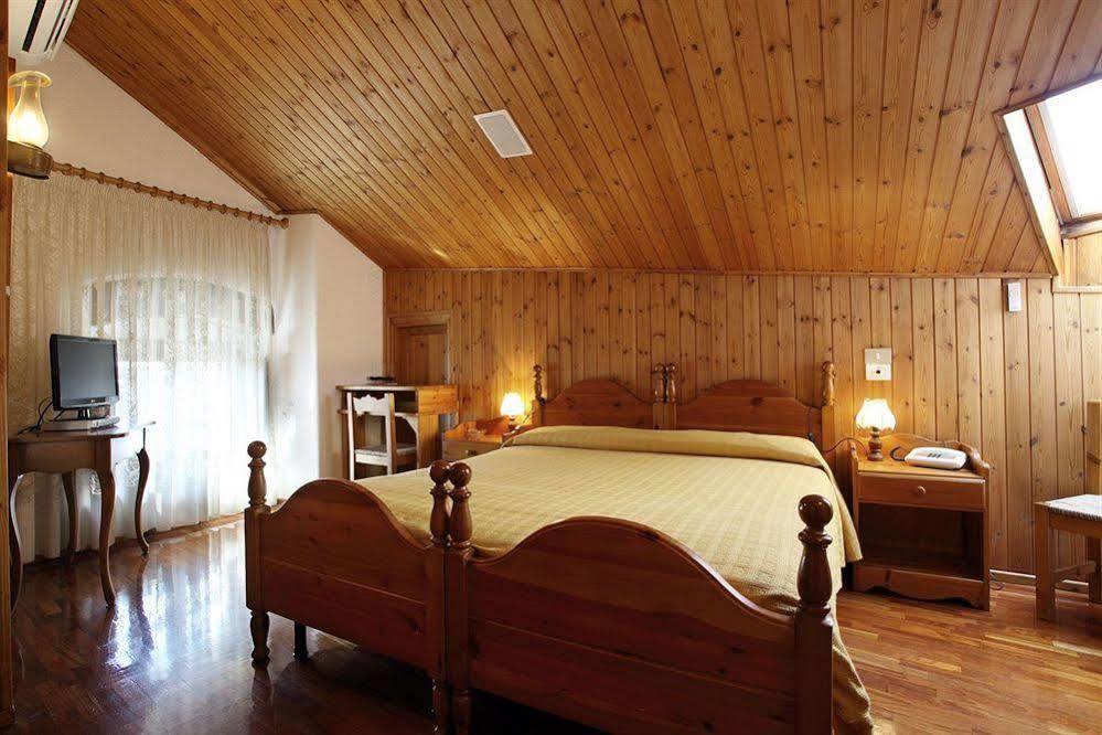 Hotel Cecchin 아오스타 외부 사진